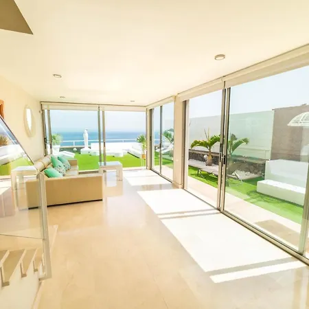 Luxury Vista De Mar Vila *