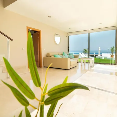Luxury Vista De Mar Vila *